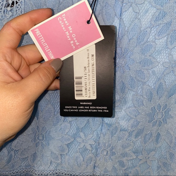 PRETTYLITTLETHING ⭐️NWT⭐️ Lace Midi Dress size 6 - Picture 9 of 12